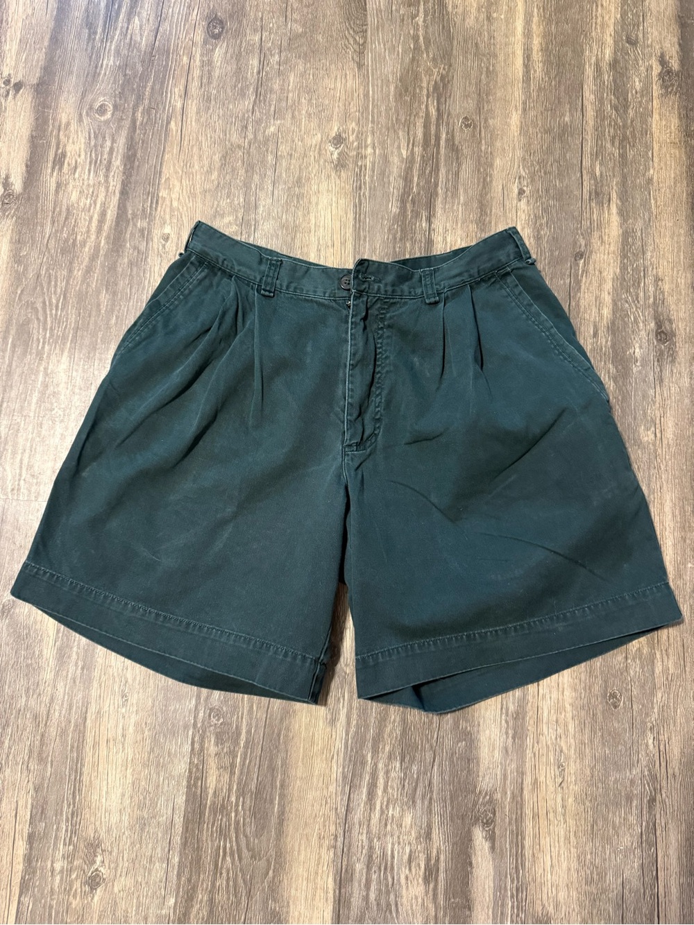 Patagonia Men’s Forest Green Flat Front Shorts